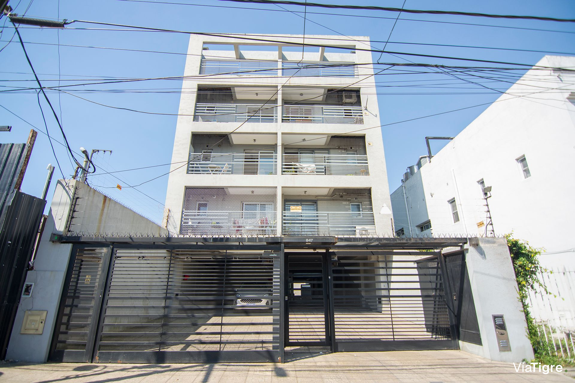 Venta depto 4 ambientes luminoso balcon y parrilla