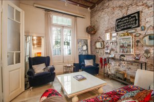 Venta - Casa 4 Dorm. Bajo Vte. Lopez Con Pileta