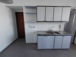 Departamento 4 amb depen, cochera y baulera Olivos