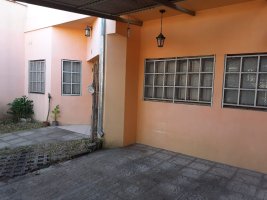 Casa 5 amb fdo/lib c/coch Villa Adelina San Isidro