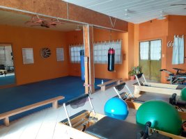 Casa 5 amb fdo/lib c/coch Villa Adelina San Isidro