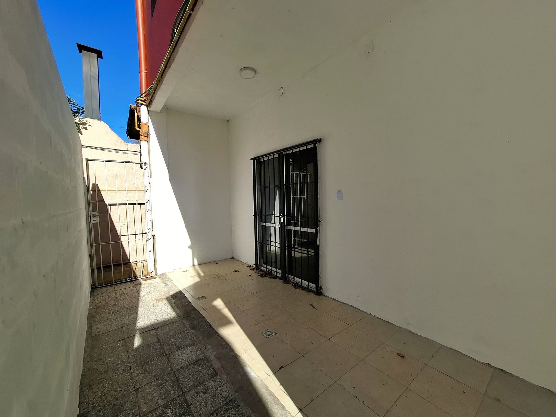 PH 2 Viviendas Venta Martínez C/ Quincho Parrilla
