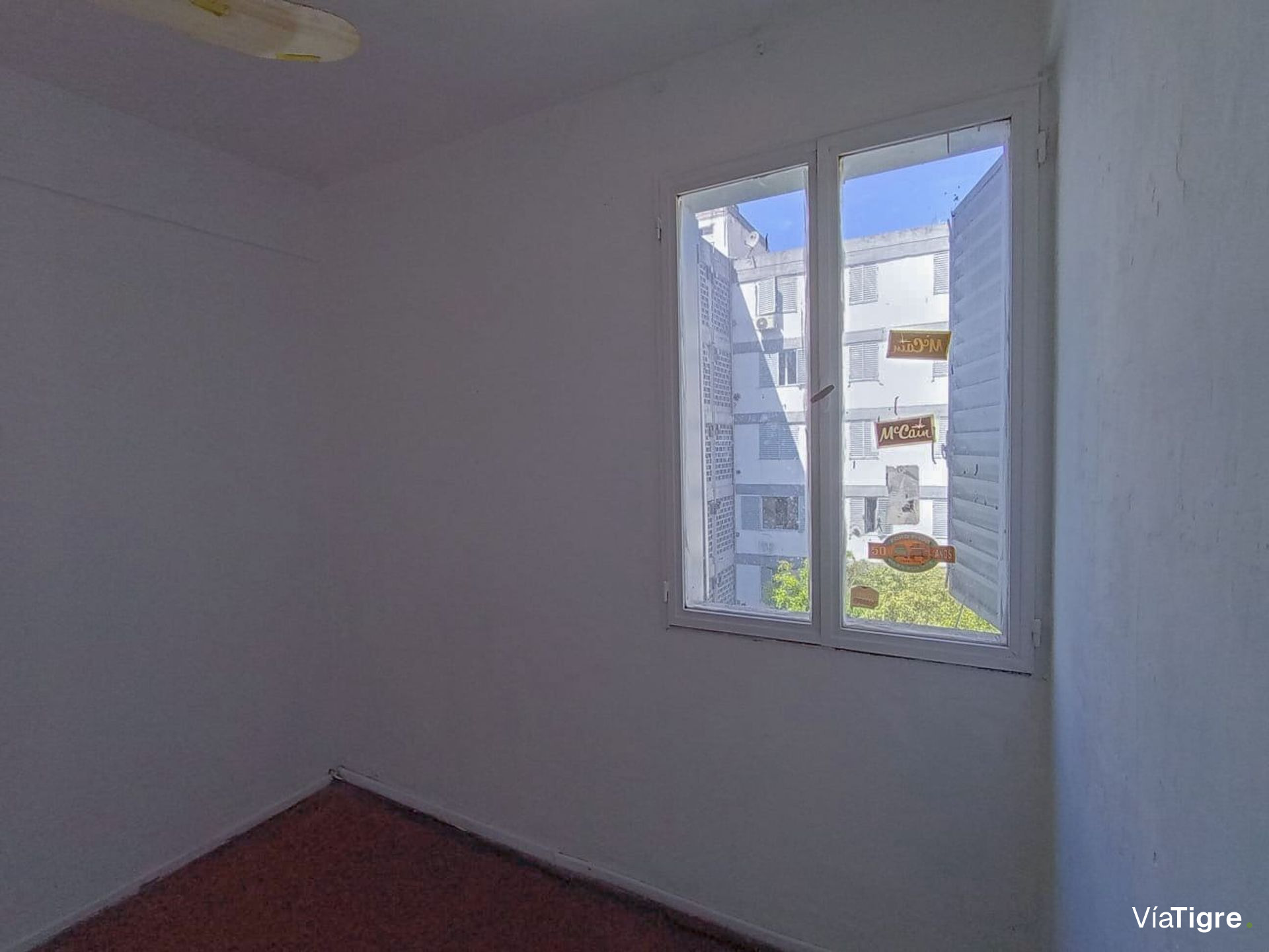 Venta Dpto 4 Amb Estacionamiento, Terraza Y Parril