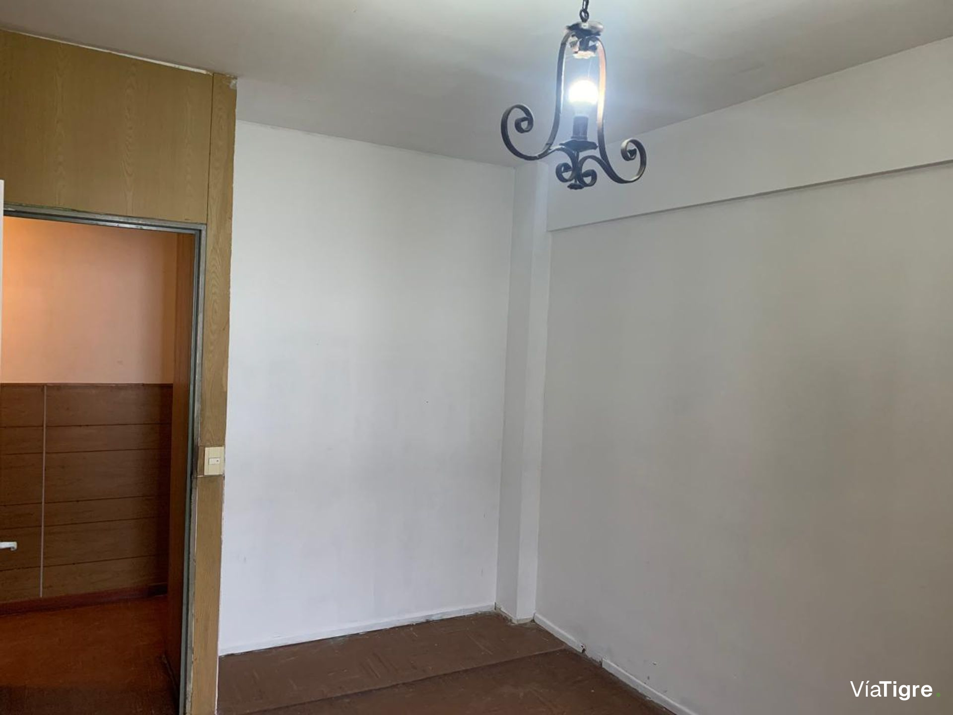 Venta Dpto 4 Amb Estacionamiento, Terraza Y Parril