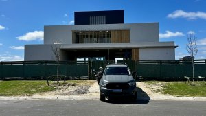 FOR SALE: NORDELTA HOUSE, NEW CONSTRUCTION, 336/997 meters to water