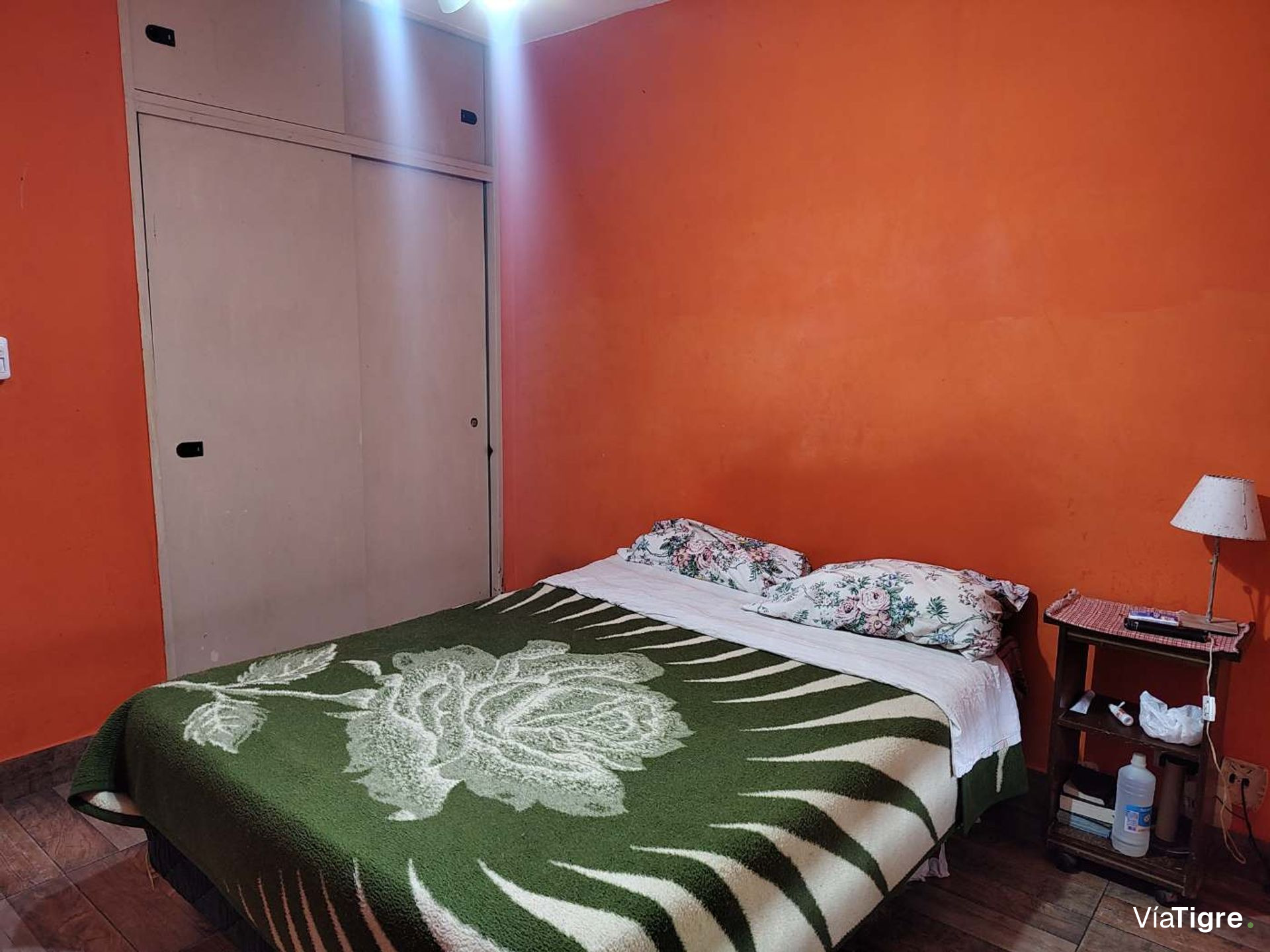 Alquiler casa 3 ambientes con patio Olivos