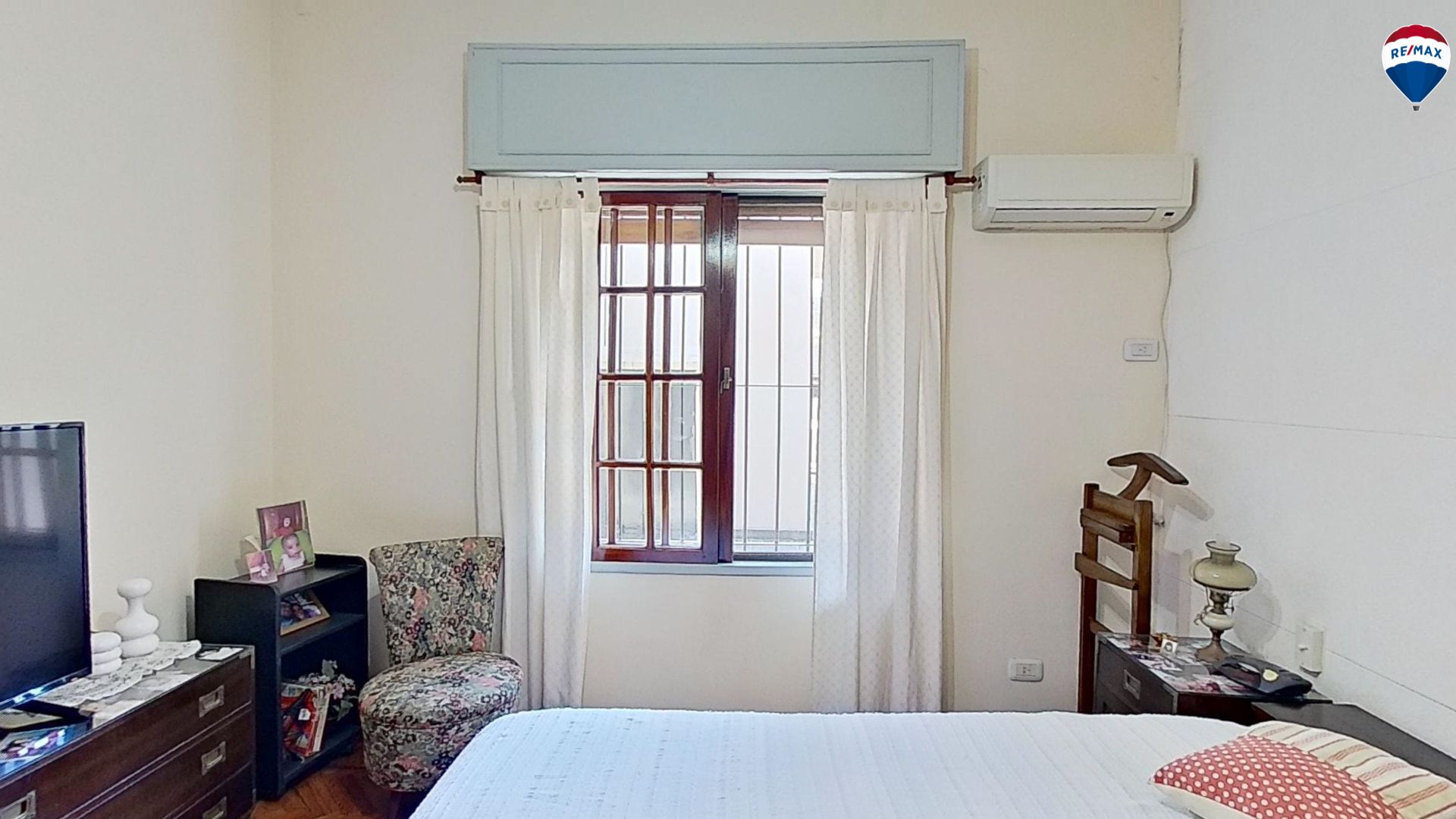 Venta Casa 5 Ambientes Beccar Fondo Garaje