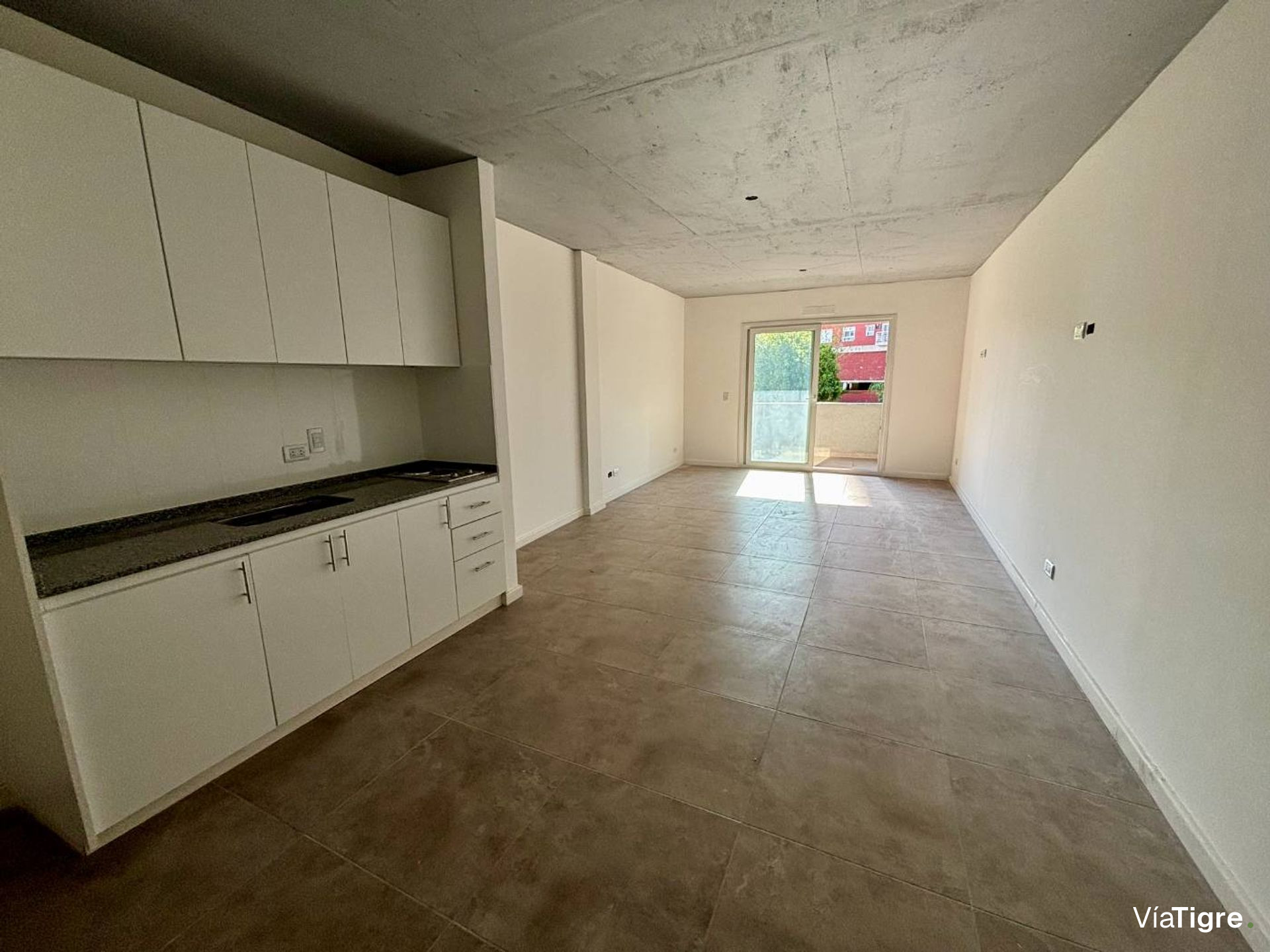 Venta Depto Monoambiente Tigre Centro con cochera