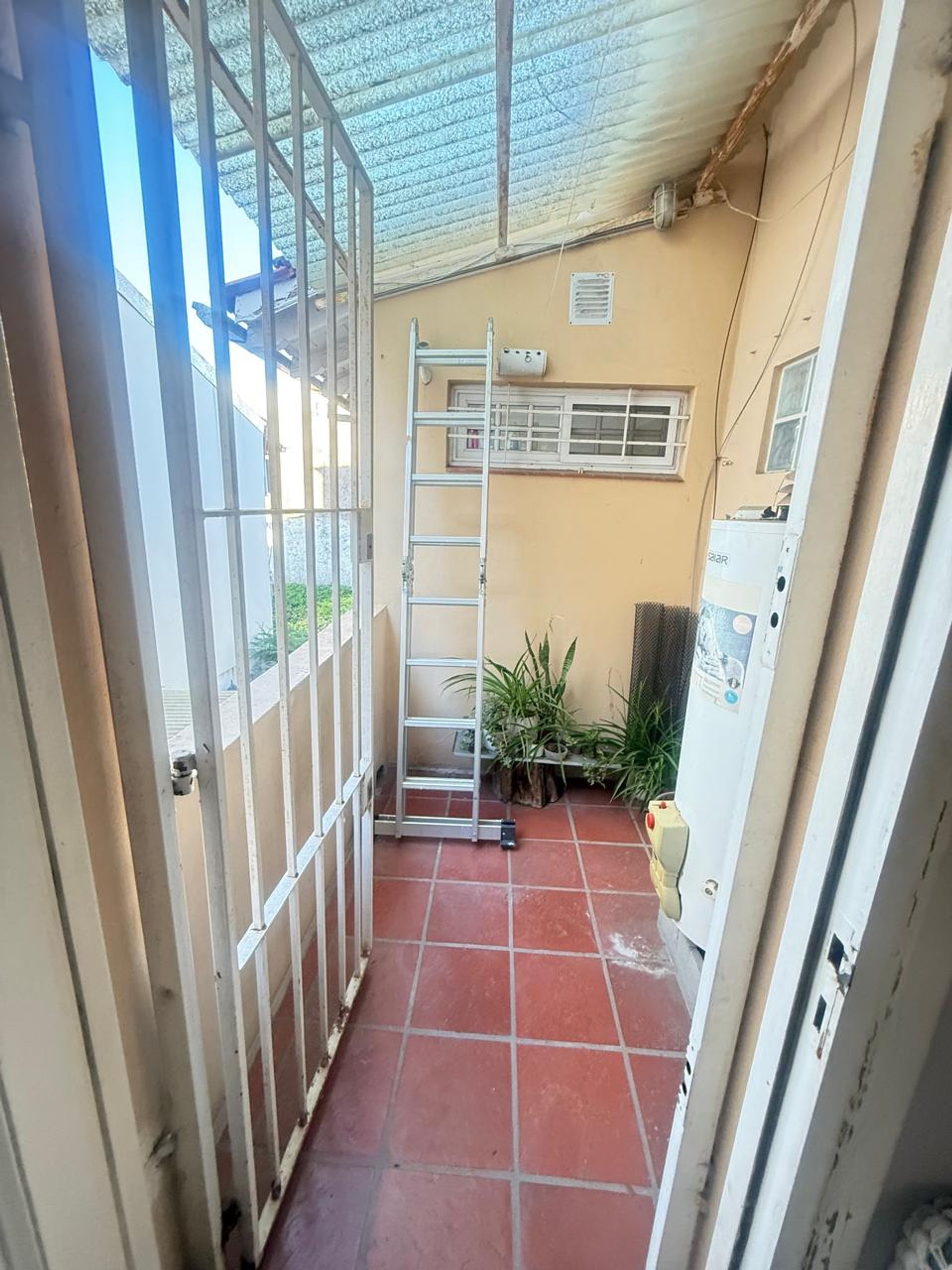 VENTA - CASA 5 AMB en OLIVOS