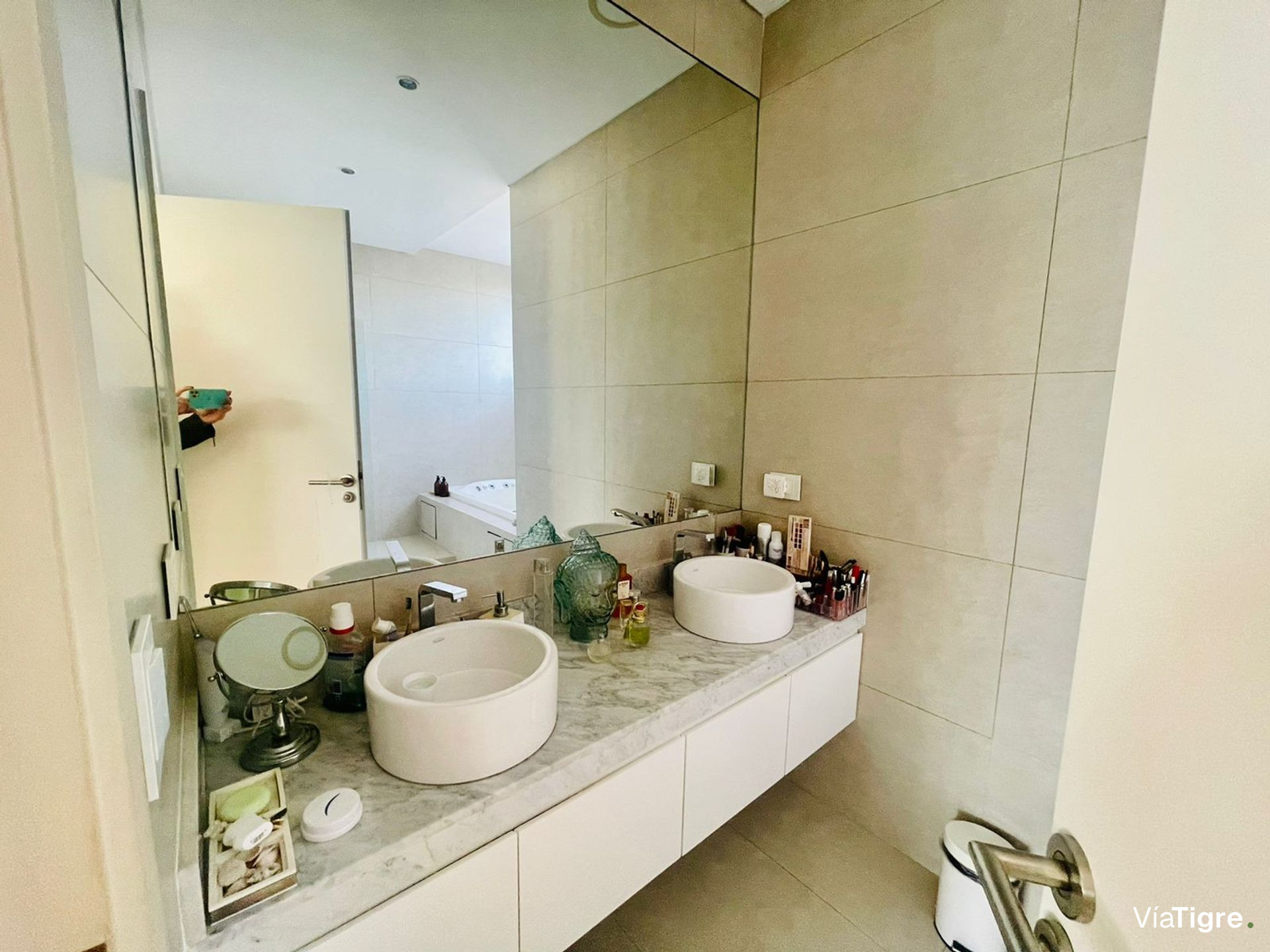 Venta de casa en el Barrio el Golf de Nordelta