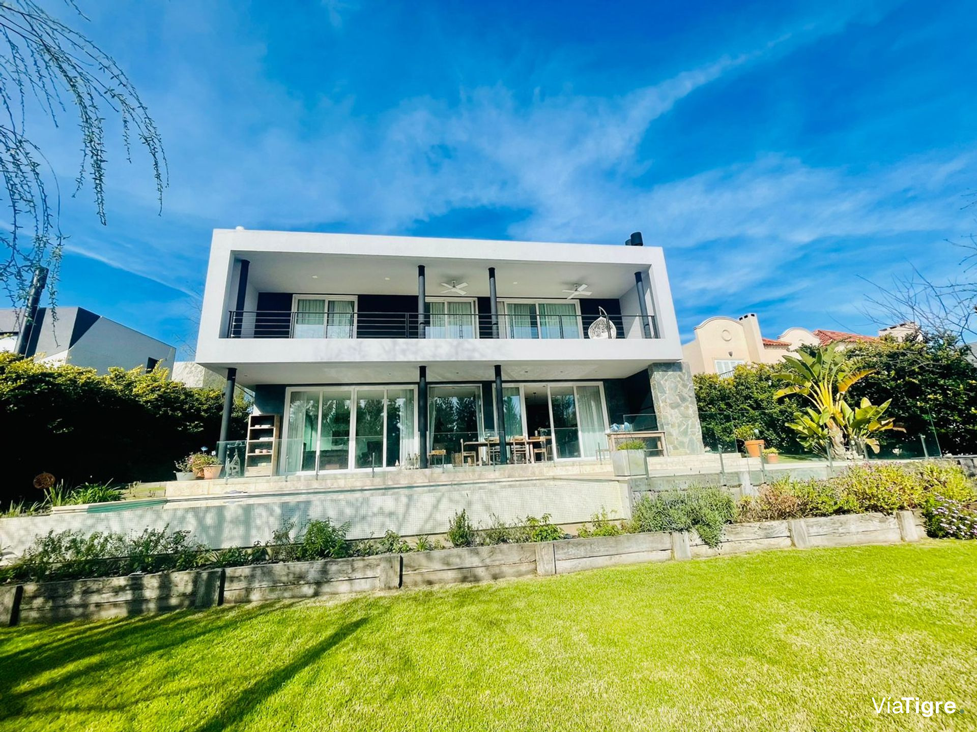 Venta de casa en el Barrio el Golf de Nordelta