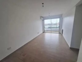 Rental Apartment 3 Rooms with Garage, Florida Este