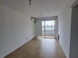 Rental Apartment 3 Rooms with Garage, Florida Este