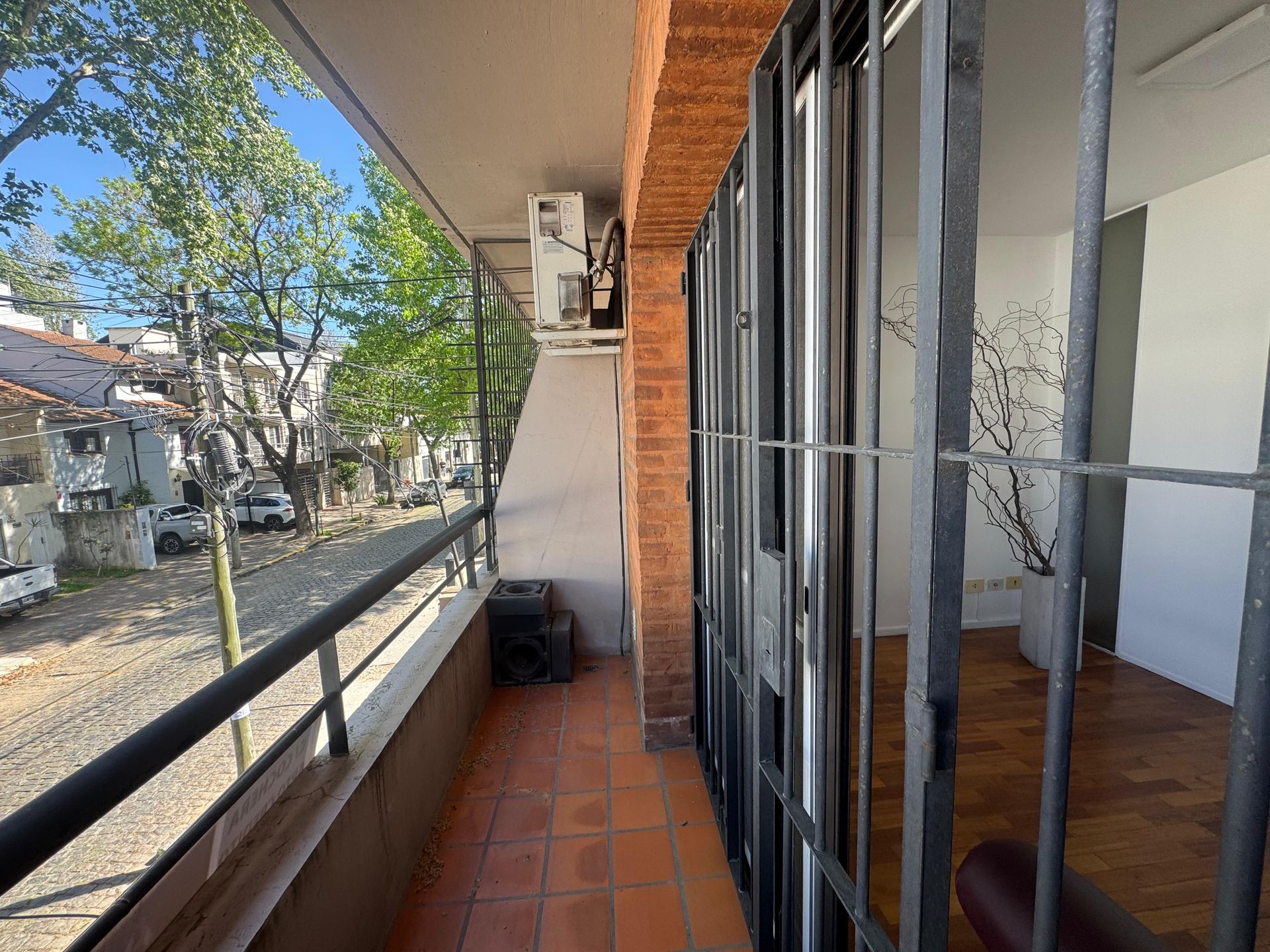 Alquiler Dep. Para2 Oficina/Consultorio C/Cochera.