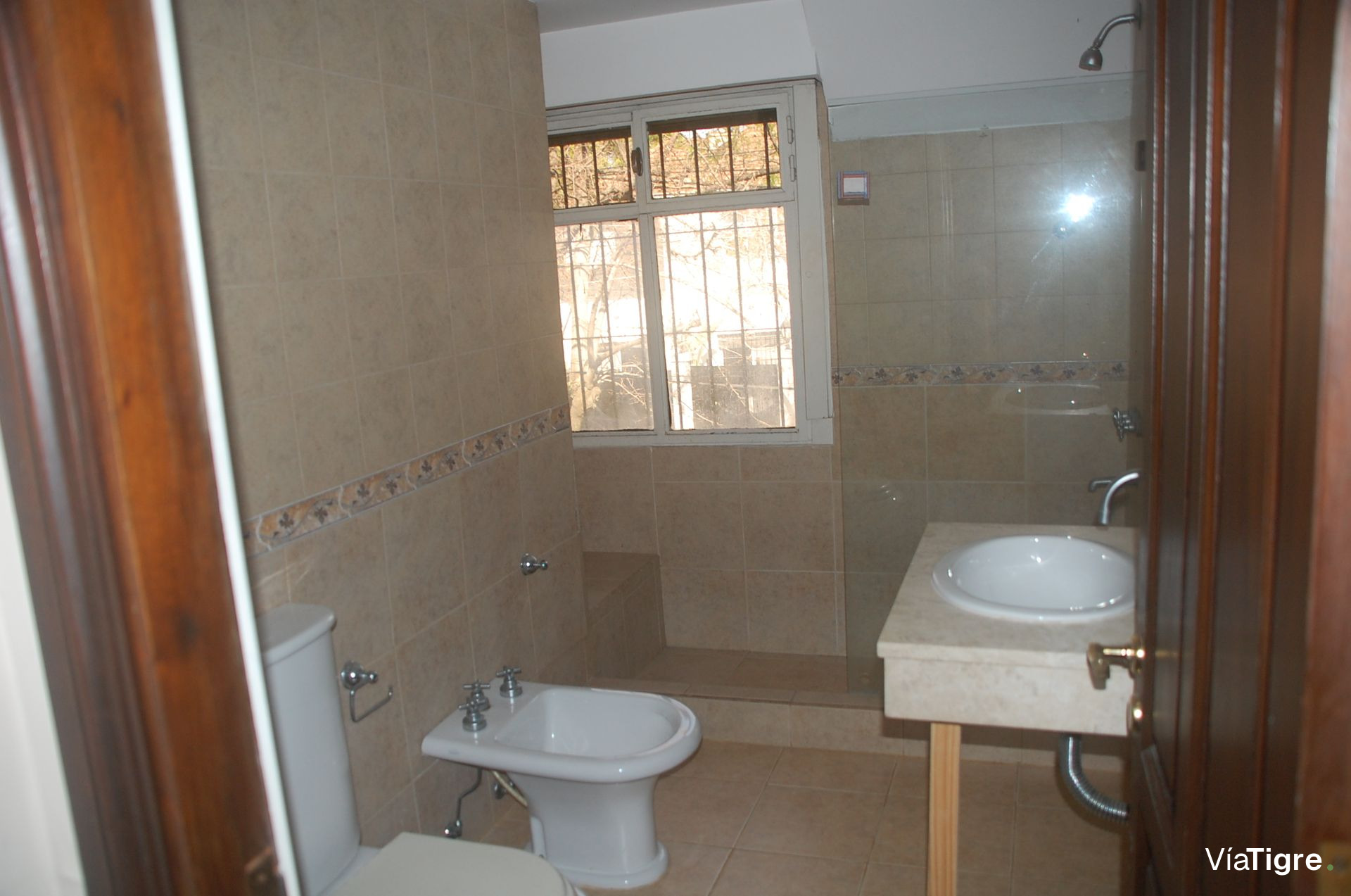 Venta Casa Acassuso 7 Ambientes Jardin Pileta