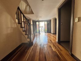Venta Casa Acassuso 7 Ambientes Jardin Pileta