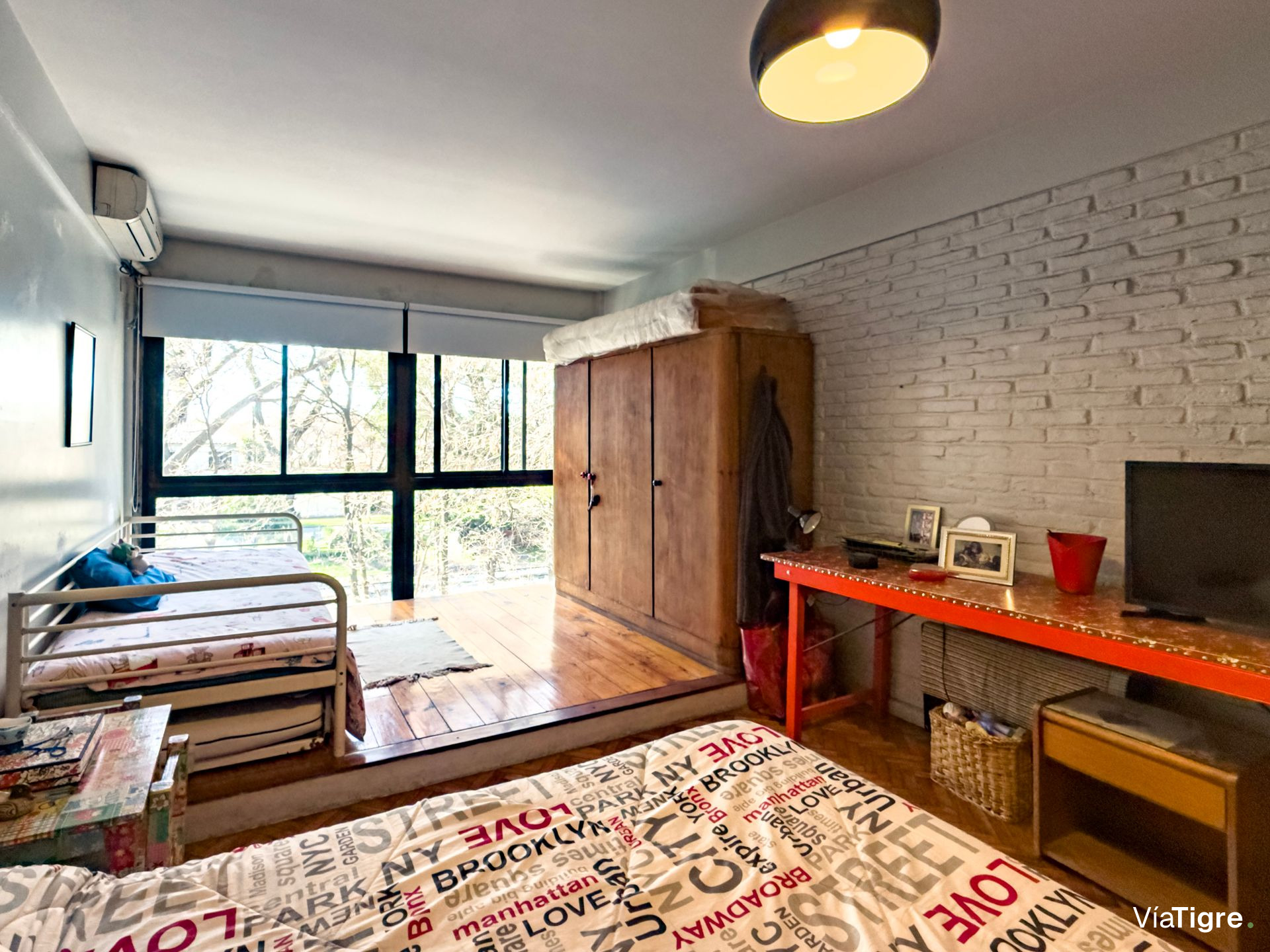 VENTA DEPARTAMENTO DOS AMBIENTES 78m VIAS ACASUSSO