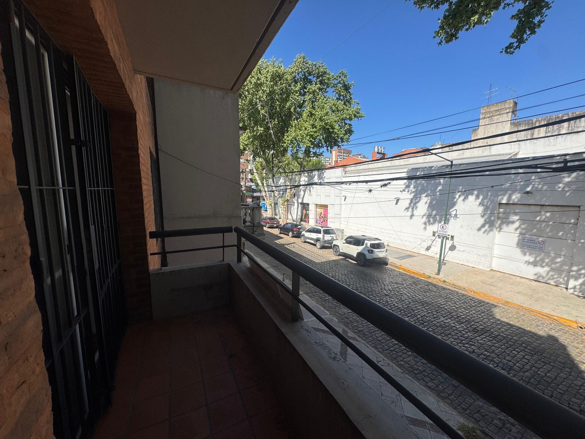 Alquiler Dep. 2Amb/Frente C/Cochera. San Isidro