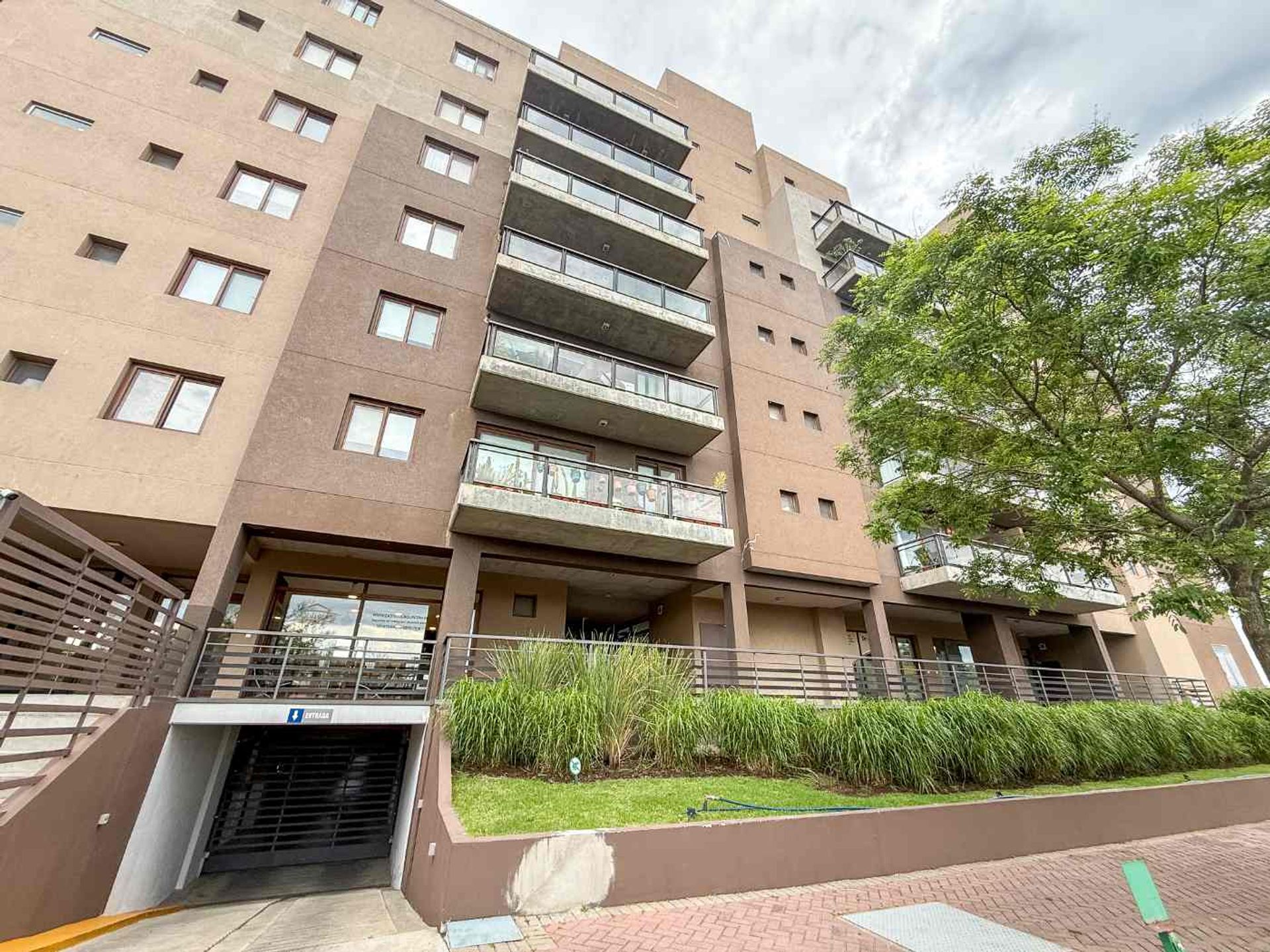 Depto 3 Amb En Venta C/ Balcon Y Cochera