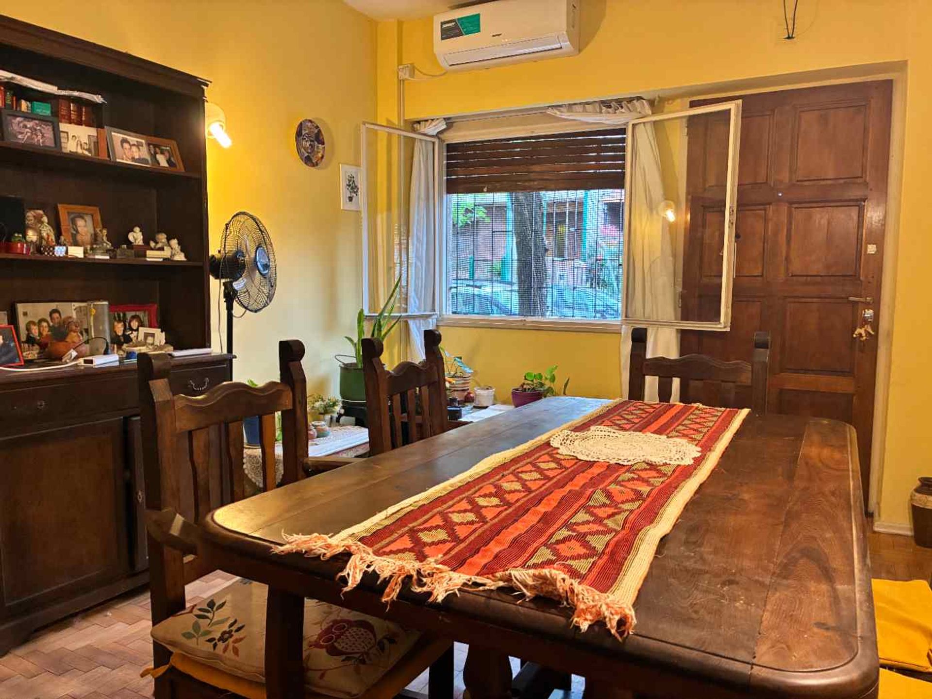 2-Room Apartment Martinez Credit