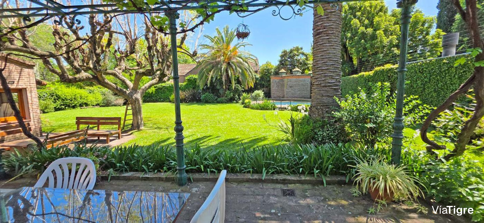 Venta Casa En Lomas De San Isidro Golf Con Pileta