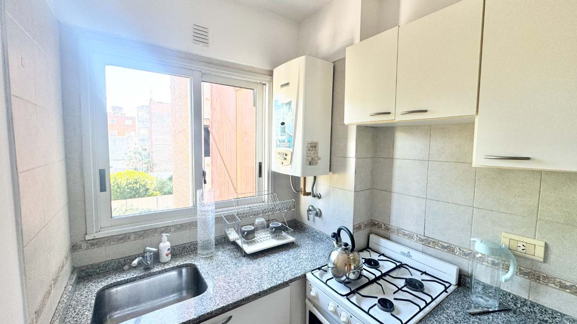 Venta 2 amb con cochera en San Isidro La Calabria