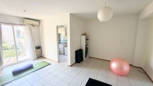 Venta 2 amb con cochera en San Isidro La Calabria