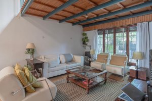 CASA EN VENTA EN FLORIDA, V. LÓPEZ LOTE DE 8,66x52