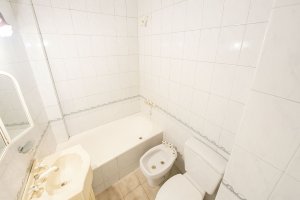 Departamento 3 Ambientes con Patio en Olivos