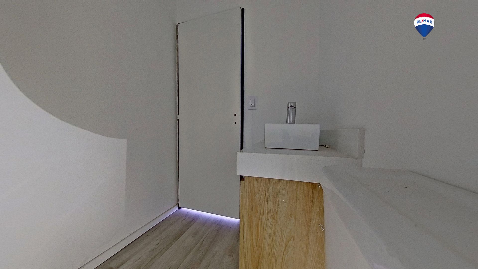 Depto Venta Duplex 3 amb con Terraza coch. V López