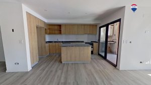 Depto Venta 2 amb expand a 3 amb, c/coch. V López