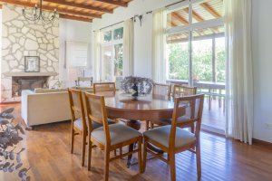 Venta Casa 4 Ambientes Con Piscina Santa Catalina