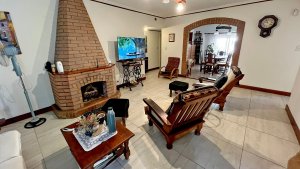 Venta Casa Boulogne 5 amb cochera jardin y pileta