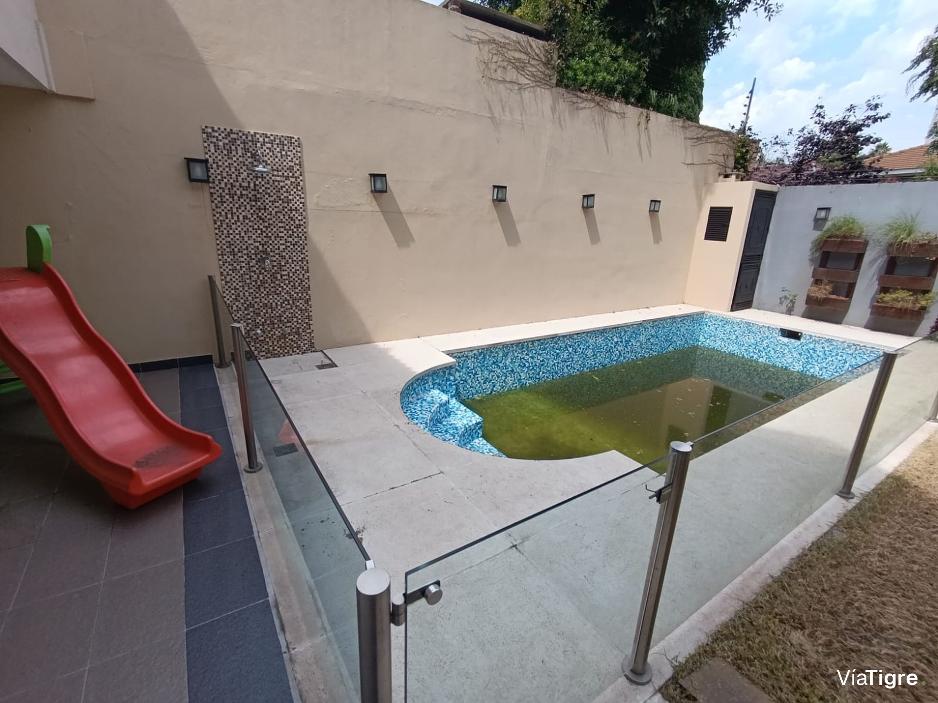 Venta 6 Amb Villa Martelli Pileta Quincho Jardín