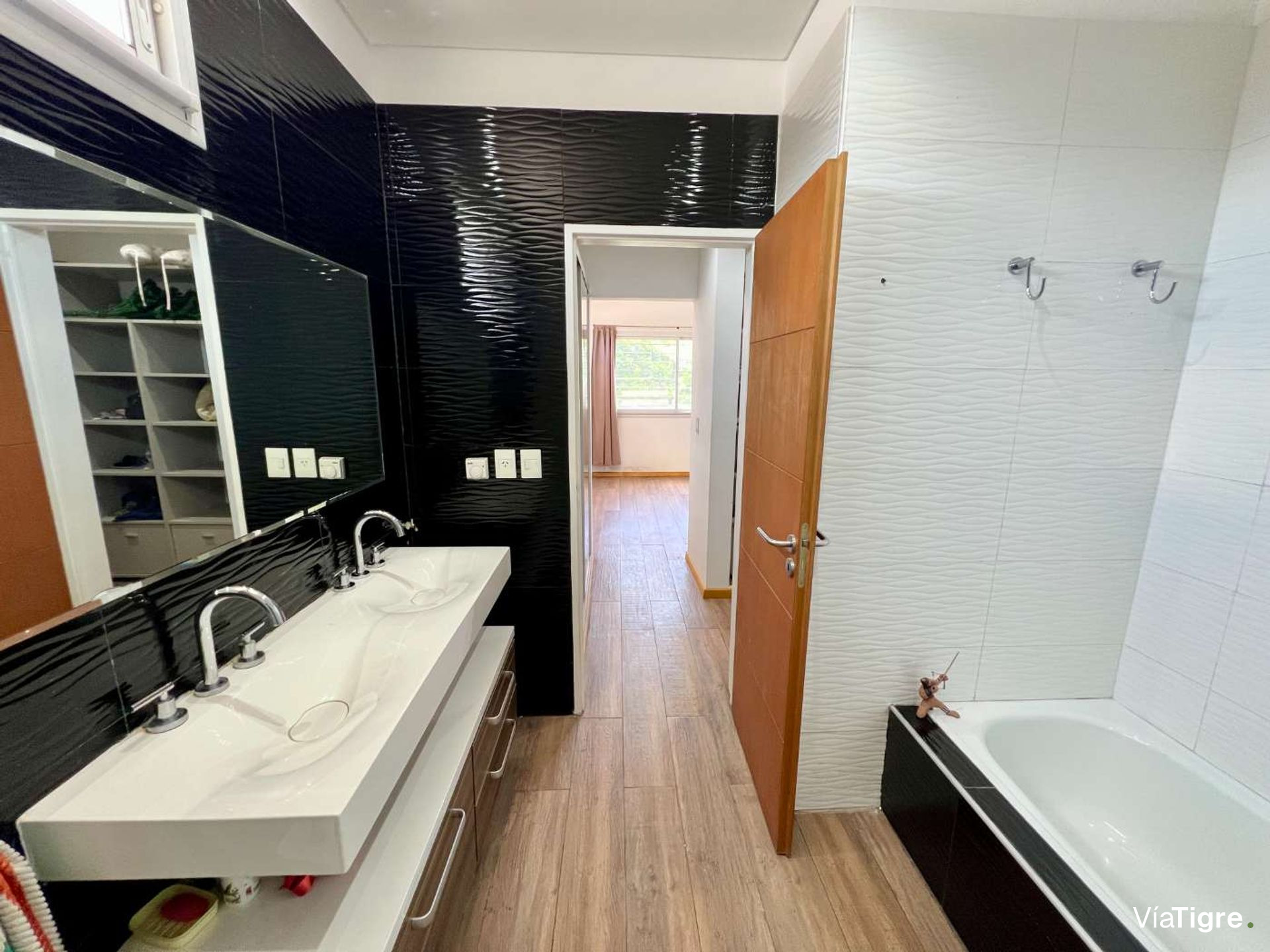 Venta Casa 5 Ambientes Boulogne San Isidro Permuta