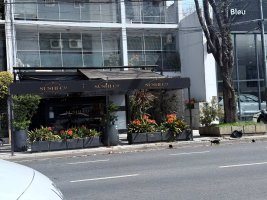 Commercial space for sale in Olivos with rental income, suitable for gastronomy