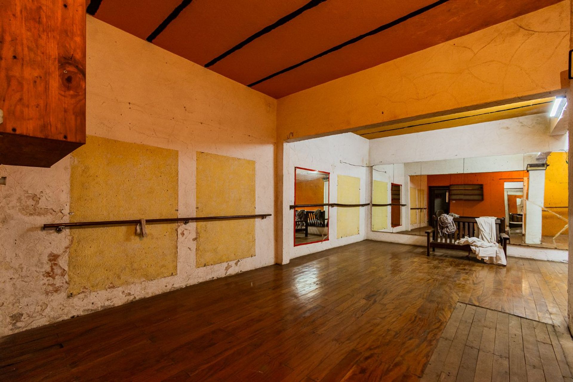 Venta Casa Multifamiliar 8 Amb Munro C/Cochera