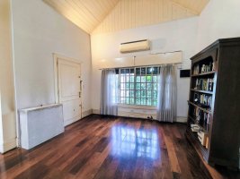 Venta Casa Jardin Pileta Qcho. Cochera Oportunidad