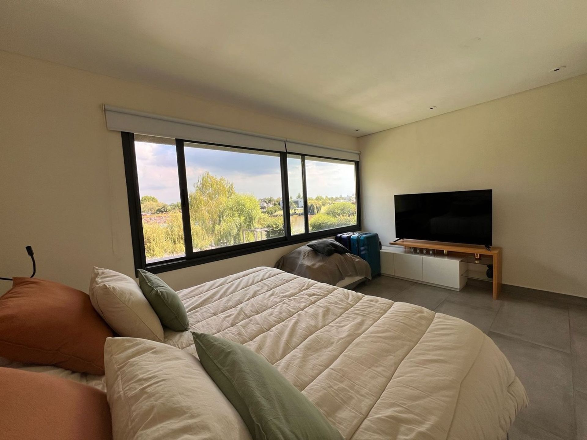 Casa en Venta en Barrio San Benito Lote al RIO