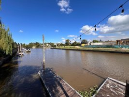 Casa en Venta en Barrio San Benito Lote al RIO