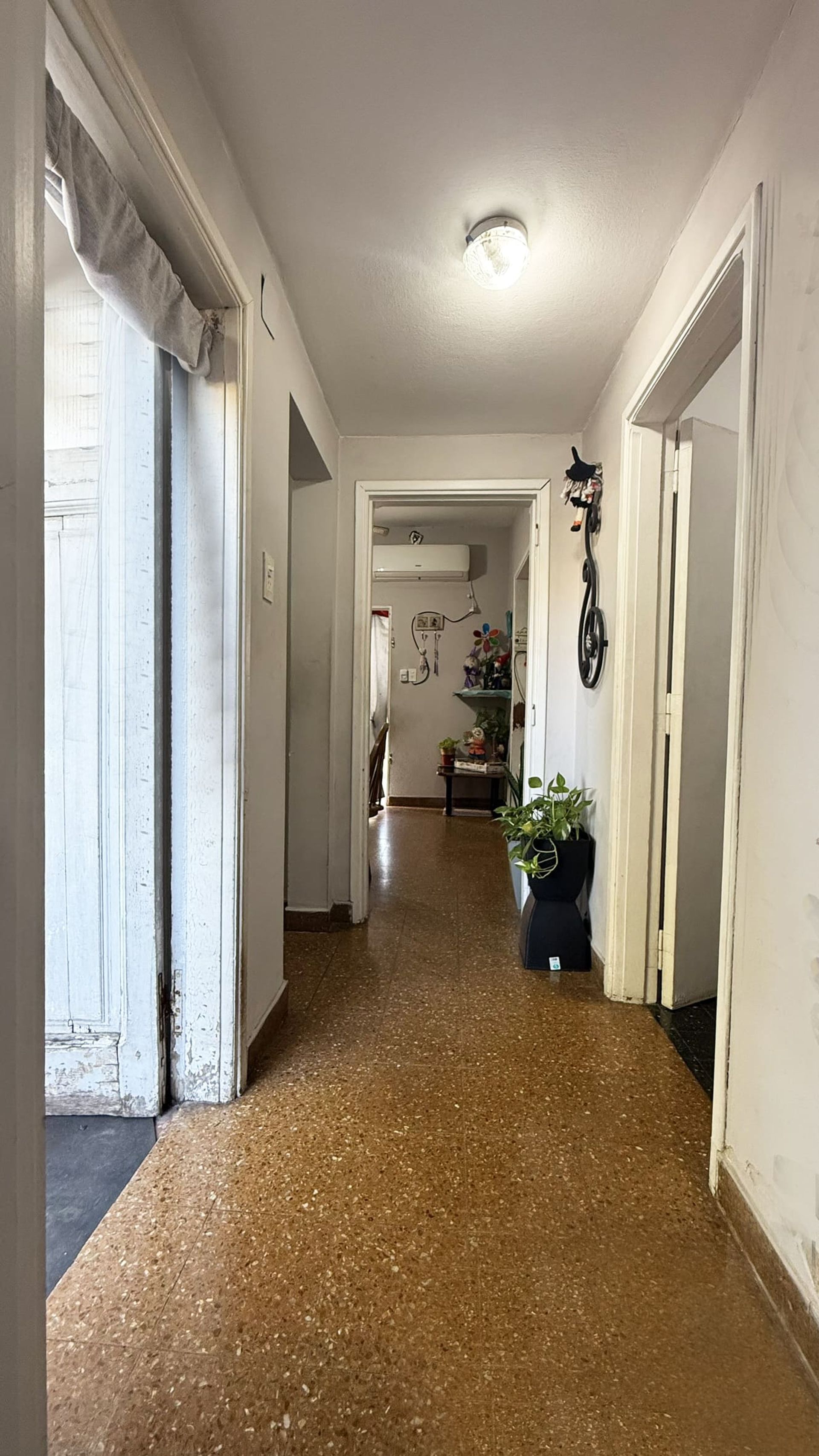 VENTA - Multifamiliar, 3 amb c/u - Villa Adelina