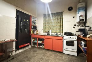 VENTA - Multifamiliar, 3 amb c/u - Villa Adelina