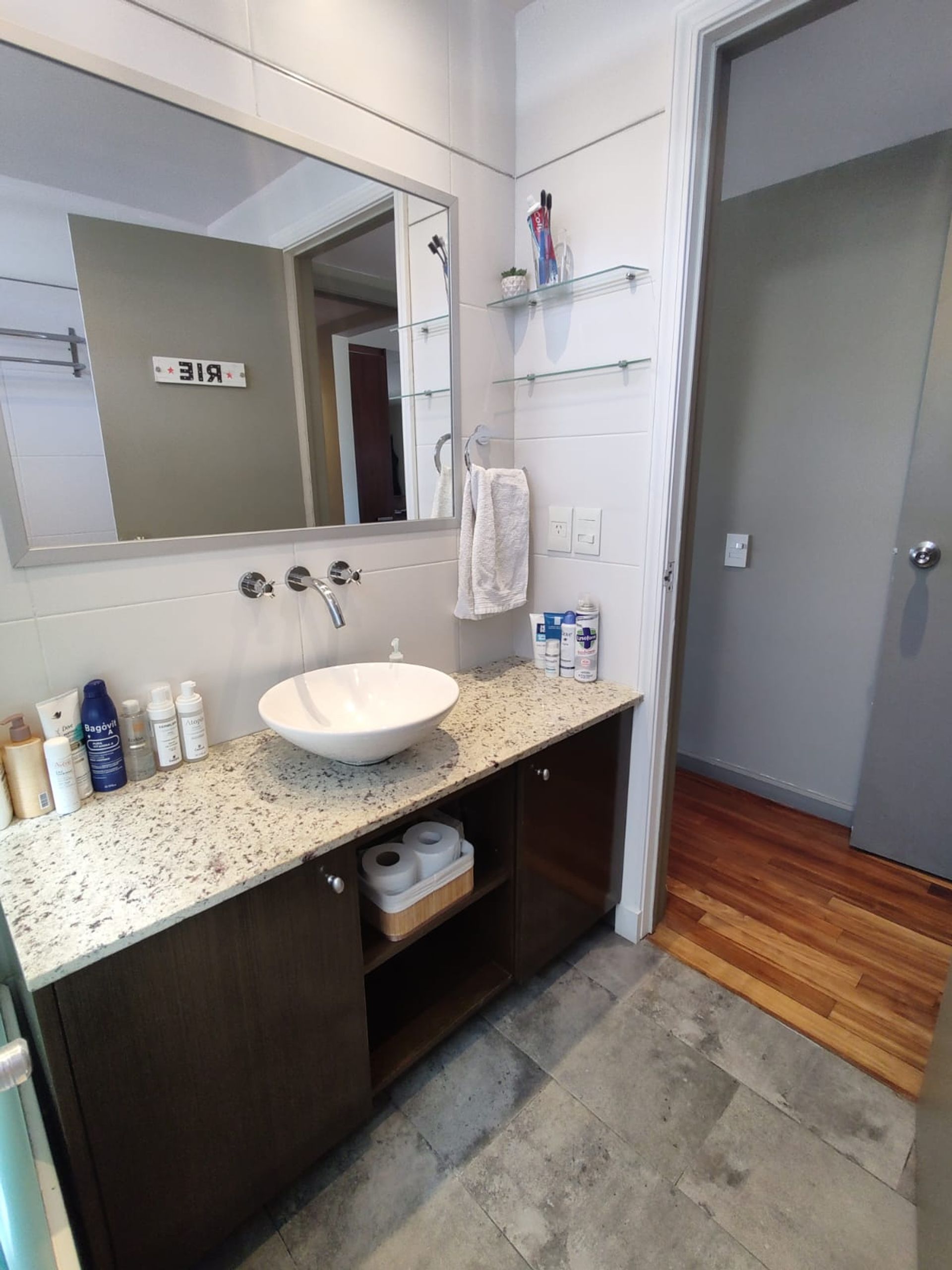Hermoso Depto 3 Ambientes Con Balcón Florida Venta