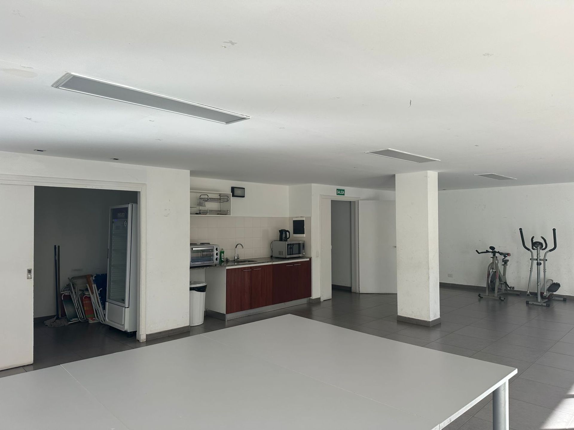 Hermoso Depto 3 Ambientes Con Balcón Florida Venta