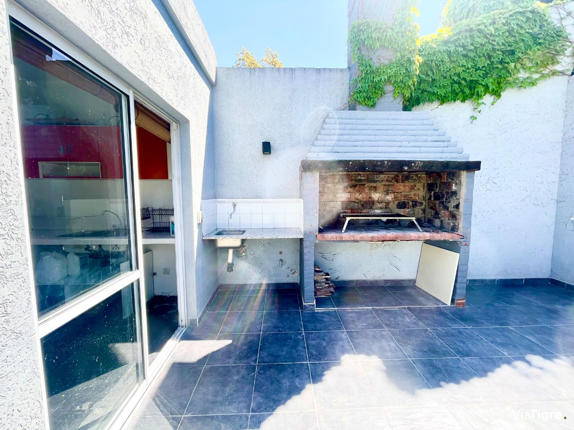 Ph En Venta Pb Al Frente 4 Amb. Con Pileta