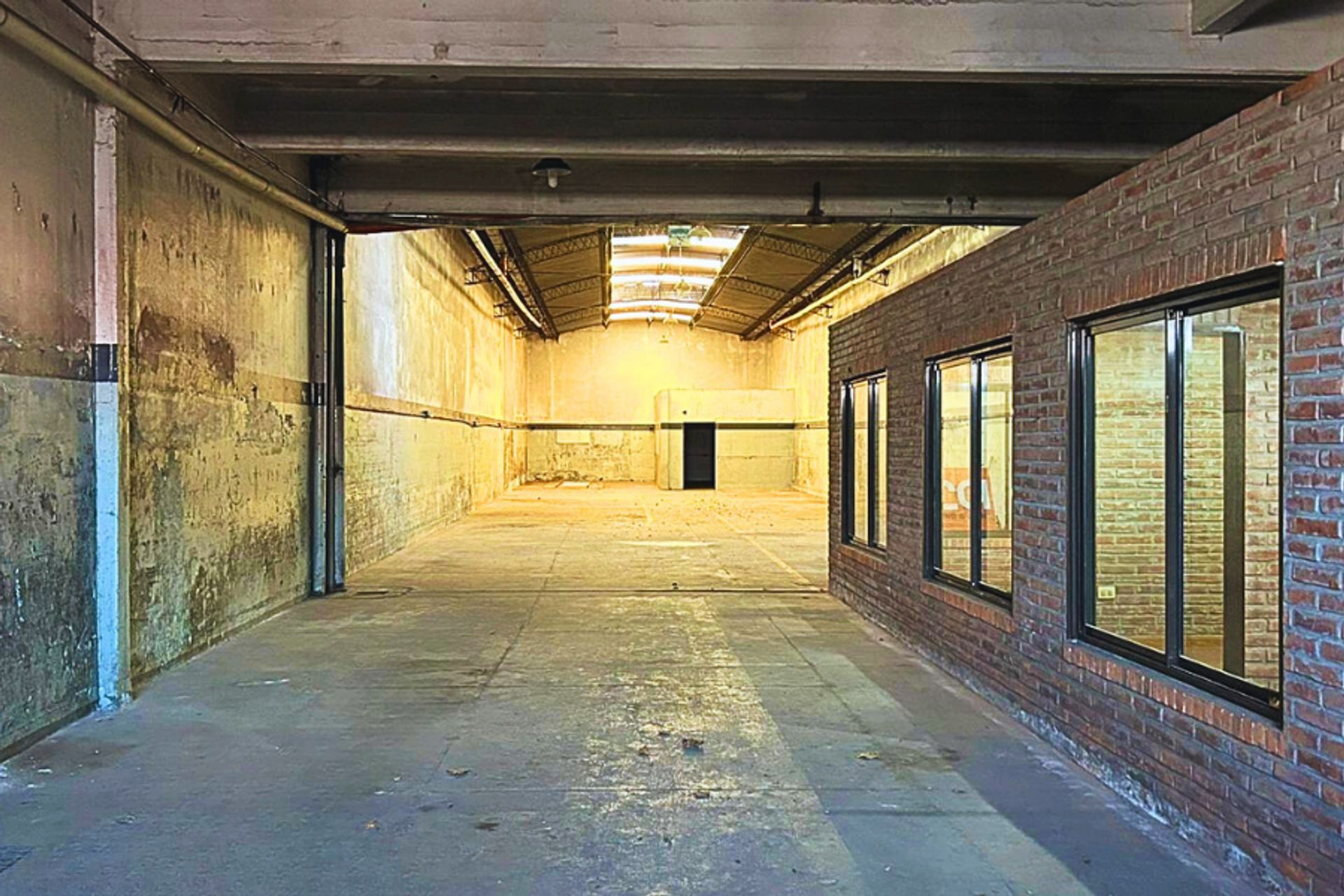 Warehouse for Sale with Attached Unit, Vicente Lopez