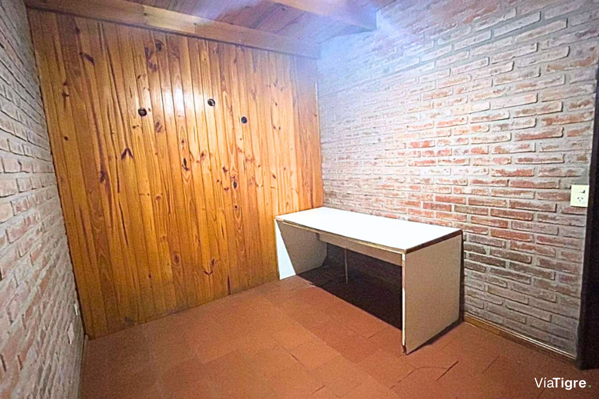 Venta Galpon Con Dependencia Vicente Lopez