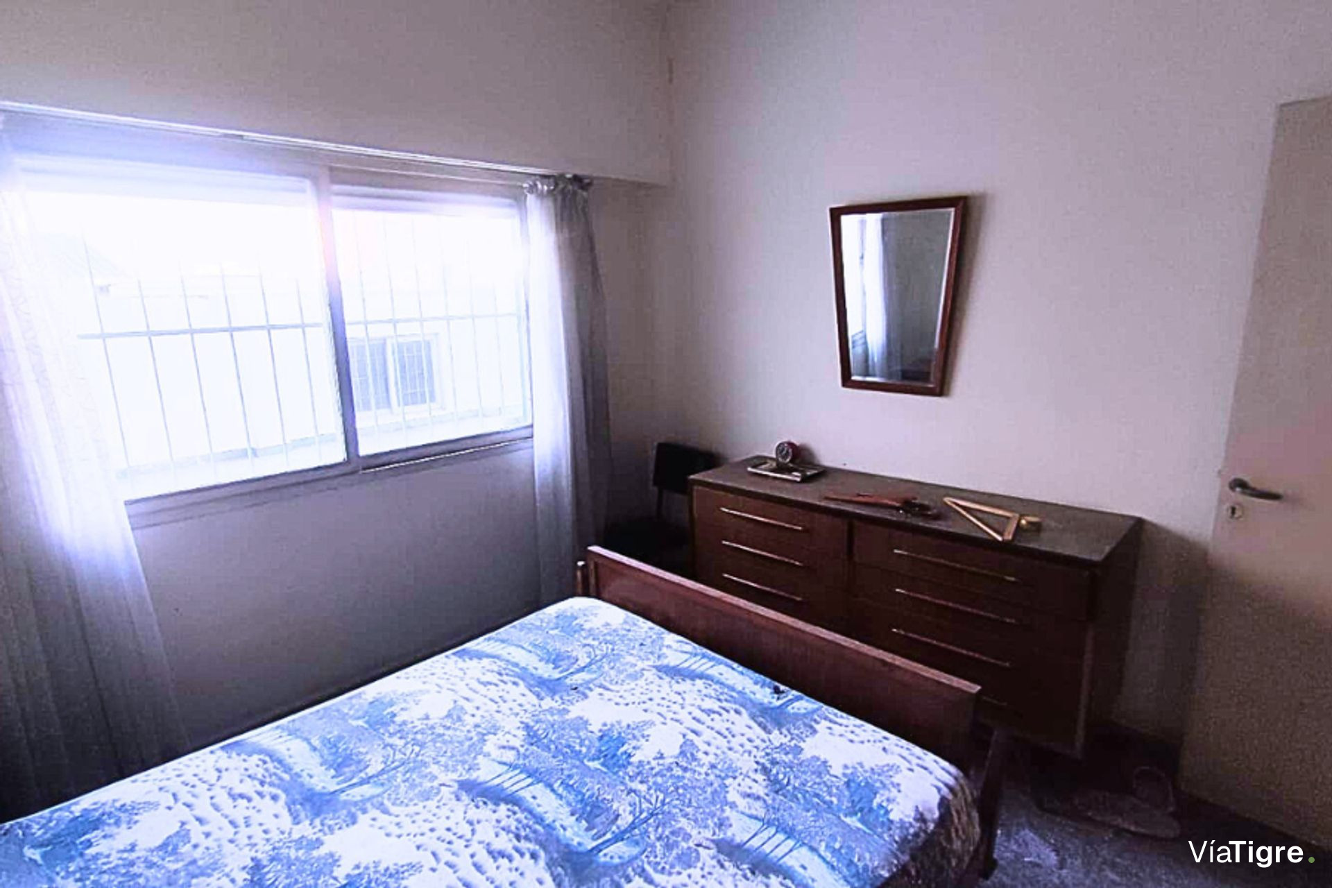 Venta Galpon Con Dependencia Vicente Lopez