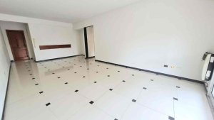 Venta departamento 3 amb, balcón 2 cocheras, Tigre