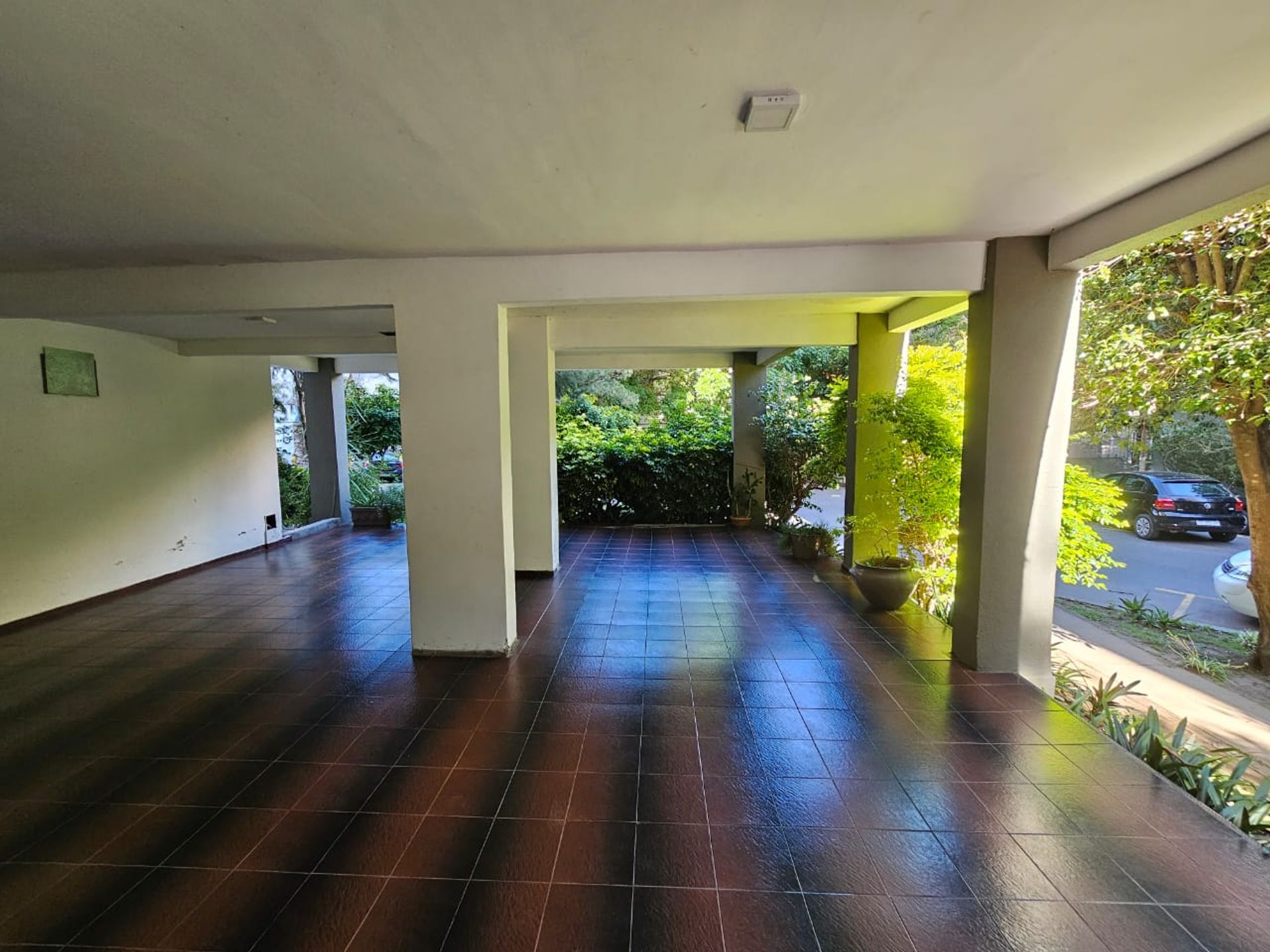 Venta Depto 4 Amb C/Bcon. Vte Lopez